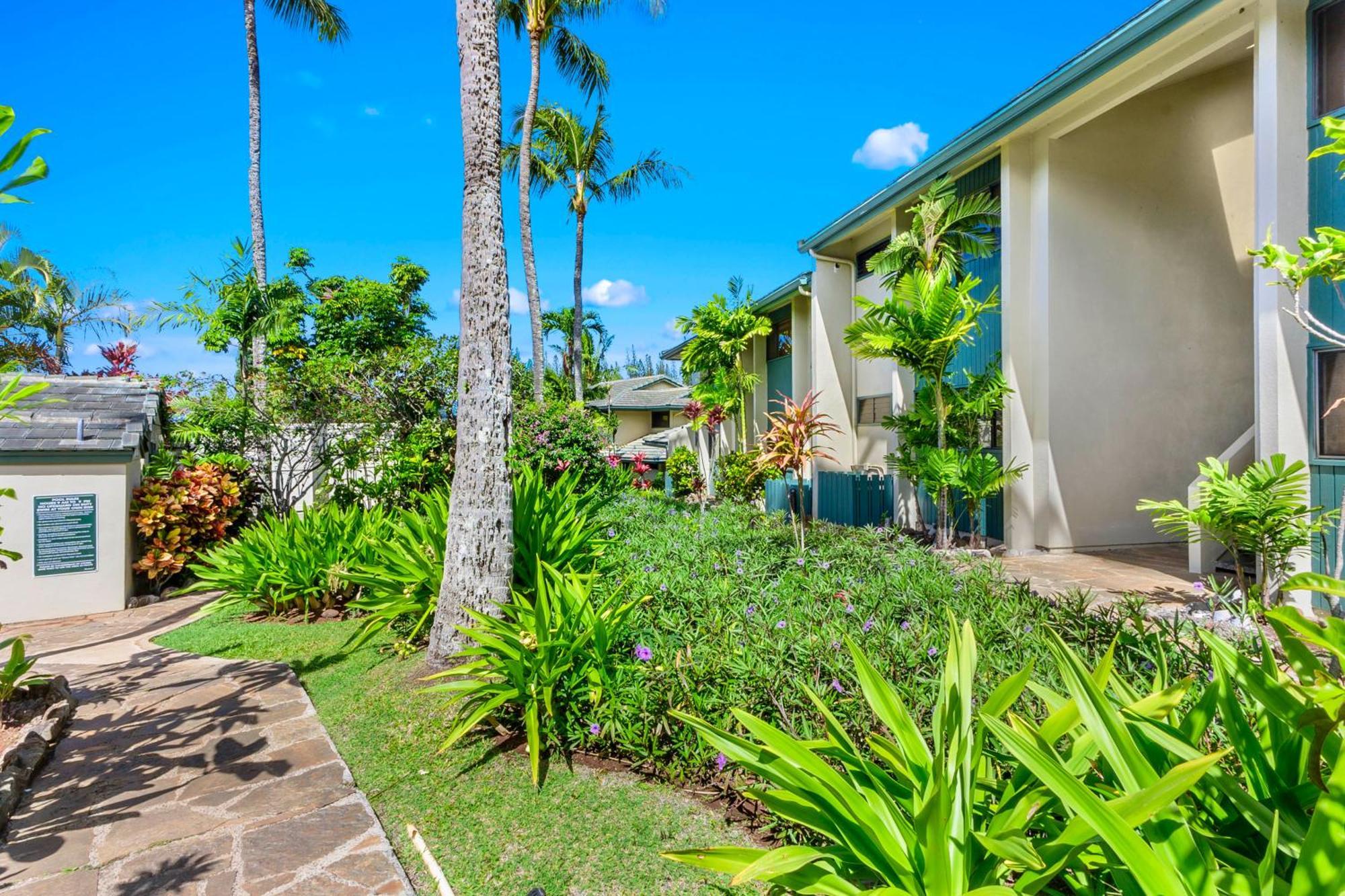 Gardens At West Maui Aparthotel Kapalua Exterior photo